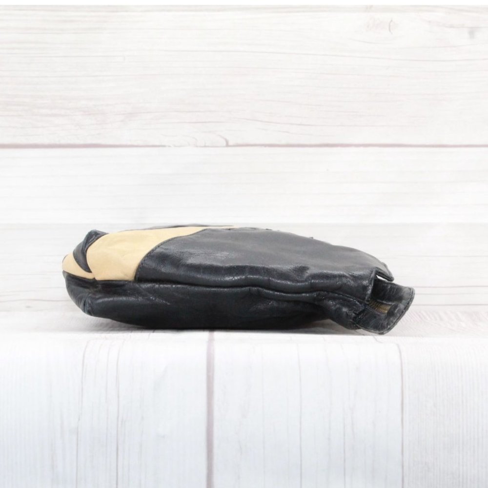 Valentino by Mario Valentino Black Soft Leather Zipper Clutch Bag - Picture 6 of 8